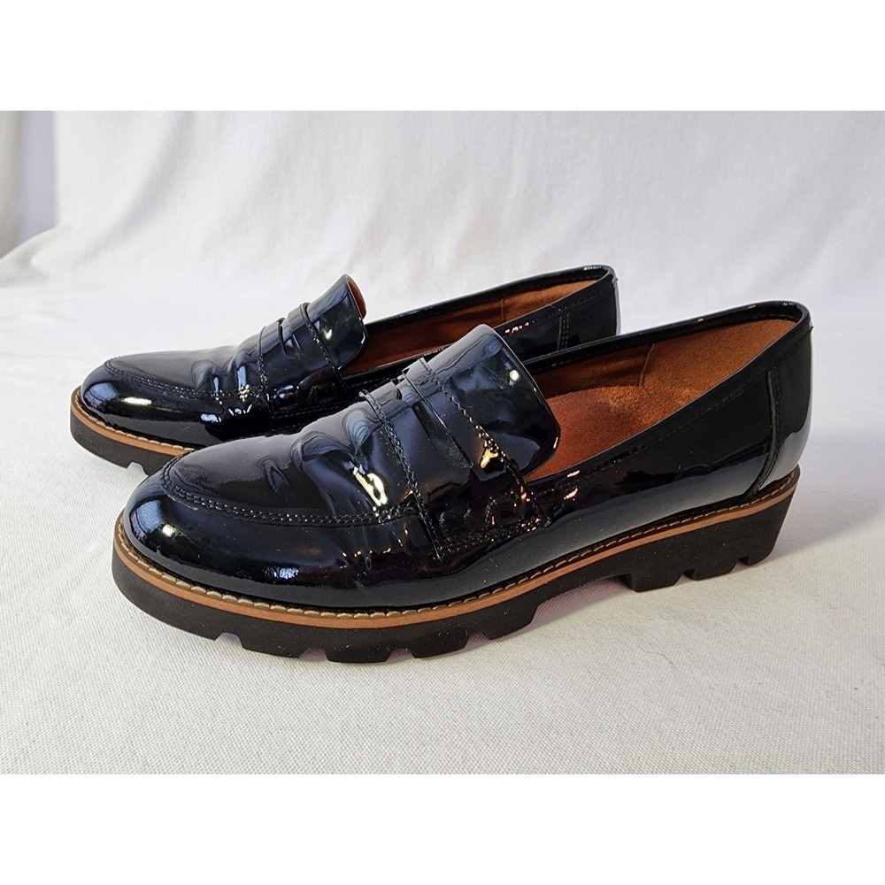 Vionic Cheryl Sz 8 Penny Loafers Black Shiny Patent Leather Women's Shoes VGC